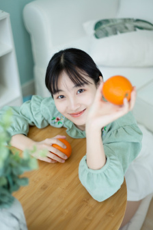 温碧霞惊变